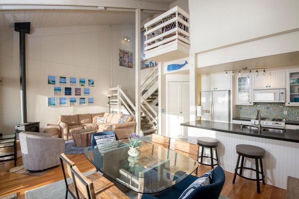 beach house rental supplied with all amenities