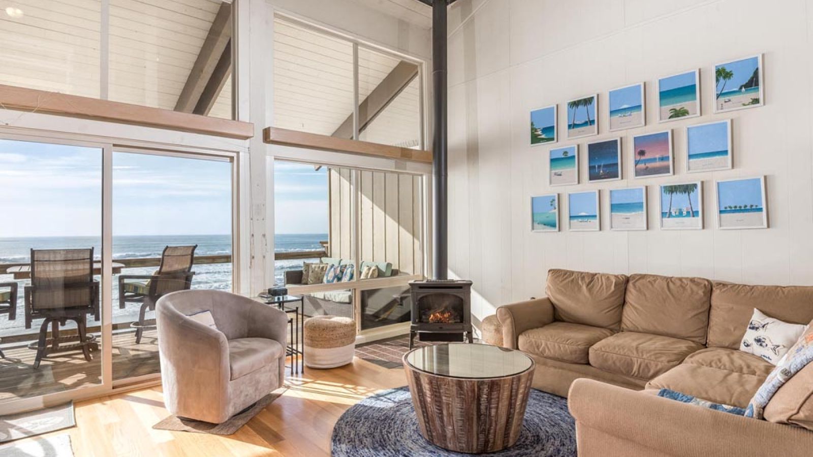 789 Sand Dollar Beach ocean view living room and fireplace for cozy vacation condo